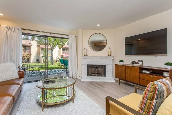 Woodland Hills, CA 91367,21551 Burbank BLD 106