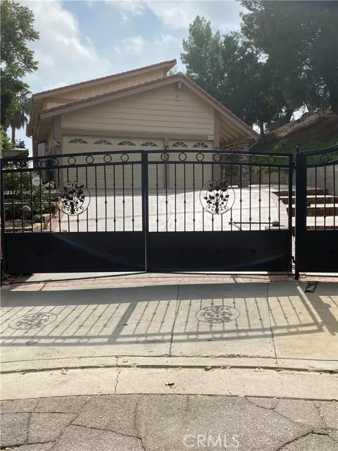 Chatsworth, CA 91311,9424 Gierson AVE