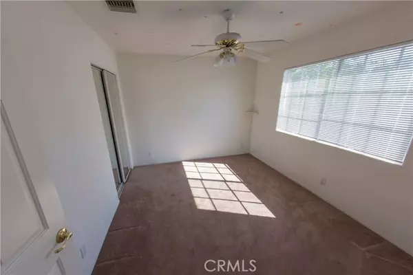 Chatsworth, CA 91311,9111 Huston RD