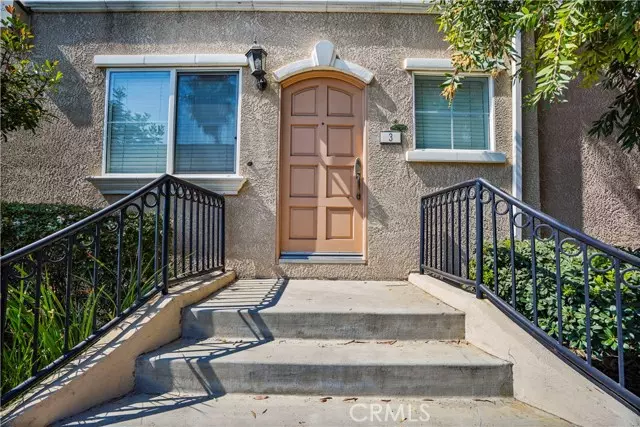 9301 Shirley AVE 3, Northridge, CA 91324