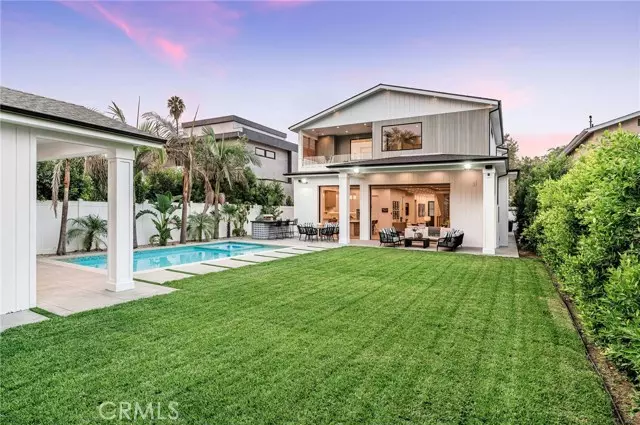 12942 Bloomfield, Studio City, CA 91604