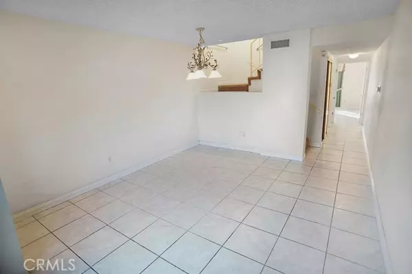 Chatsworth, CA 91311,10125 De Soto AVE 24
