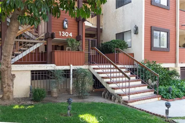 Glendale, CA 91206,1304 Stanley AVE 6