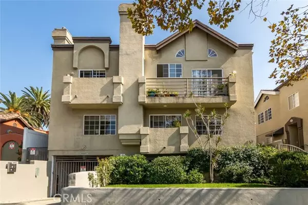 852 N Poinsettia PL 2, West Hollywood, CA 90046