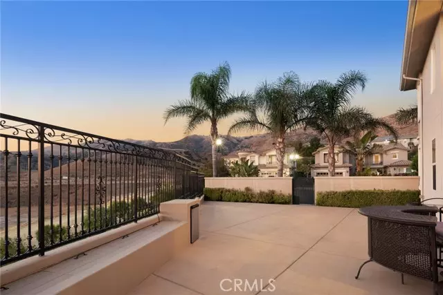 20440 Via Botticelli, Porter Ranch, CA 91326