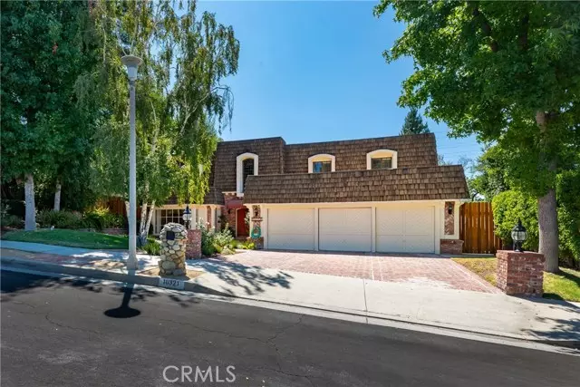 Encino, CA 91316,18321 Lake Encino DR