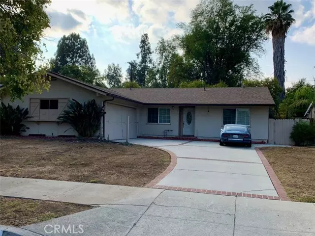 6823 Sale AVE, West Hills, CA 91307