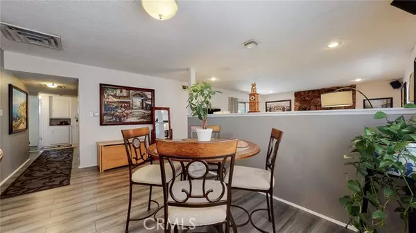 Van Nuys, CA 91405,14034 Valerio ST