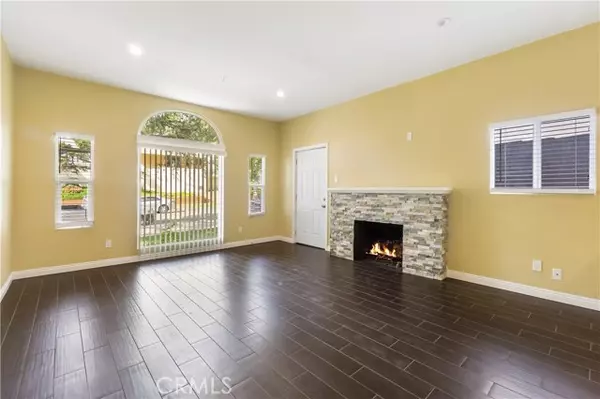 Glendale, CA 91206,630 Glenmore BLD