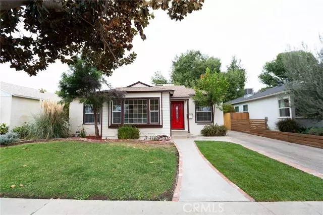 17541 Lemay PL, Lake Balboa, CA 91406