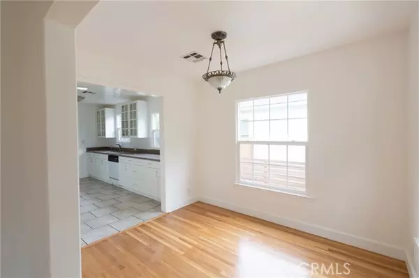 Lake Balboa, CA 91406,17541 Lemay PL