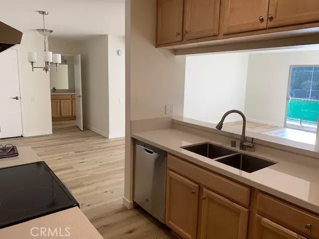 5460 White Oak AVE E220, Encino, CA 91316