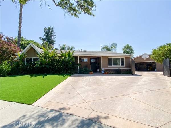 6443 Gross AVE, West Hills, CA 91307