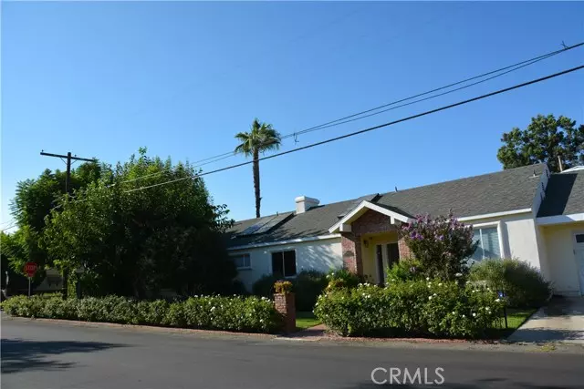 5002 Strohm AVE, Toluca Lake, CA 91601