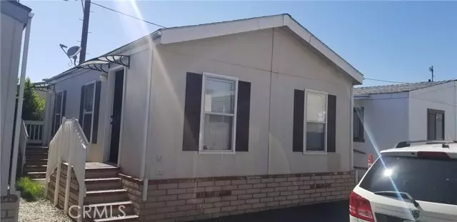 7560 woodman pl 64, Van Nuys, CA 91405