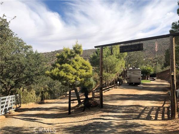 123 Rim RD, Bodfish, CA 93205