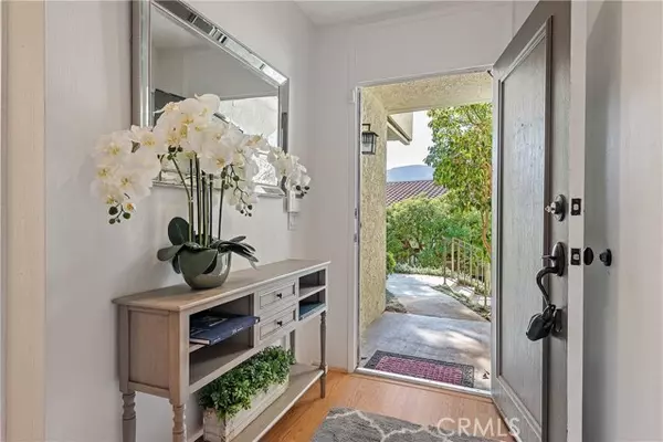 Pacific Palisades, CA 90272,1754 Palisades DR