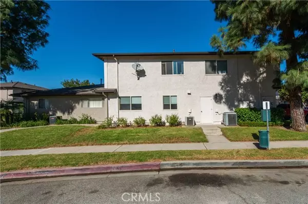 Simi Valley, CA 93063,5945 Nelda ST 3