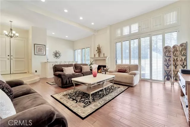 5245 White Oak AVE 9, Encino, CA 91316