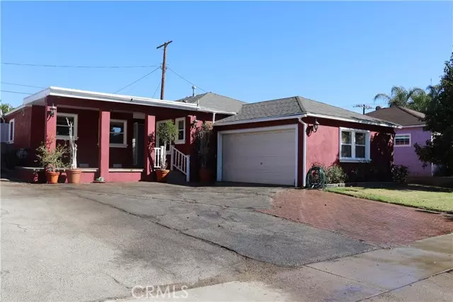 8956 Greenbush AVE, Arleta, CA 91331