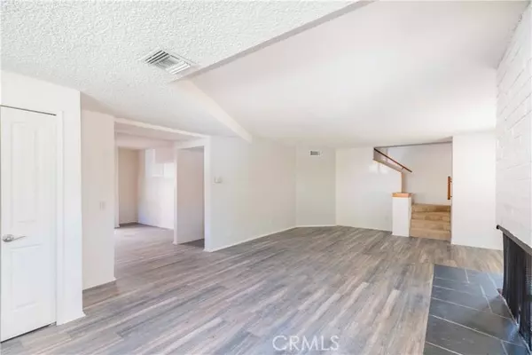 Glendale, CA 91207,322 E Dryden ST