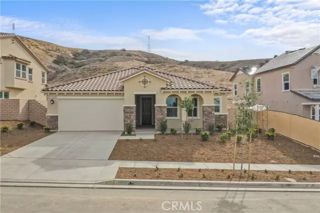 278 White Bark LN, Simi Valley, CA 93065