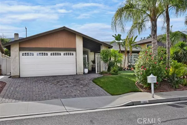 Newbury Park, CA 91320,143 Shamrock CT