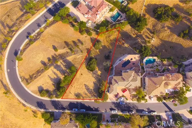 Chatsworth, CA 91311,22547 S Summit Ridge CIR