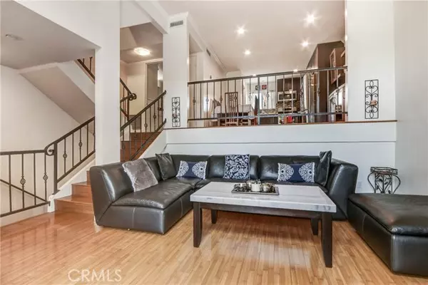 Van Nuys, CA 91405,13605 Valerio ST A