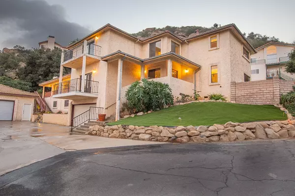 Simi Valley, CA 93063,7888 Lilac LN