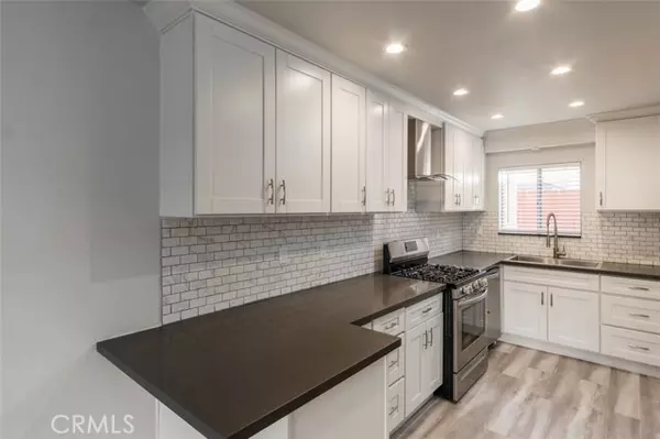 Glendale, CA 91202,1236 N Columbus AVE 13