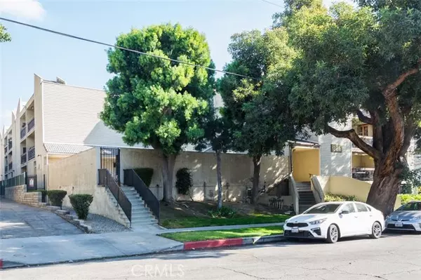 Glendale, CA 91202,1236 N Columbus AVE 13