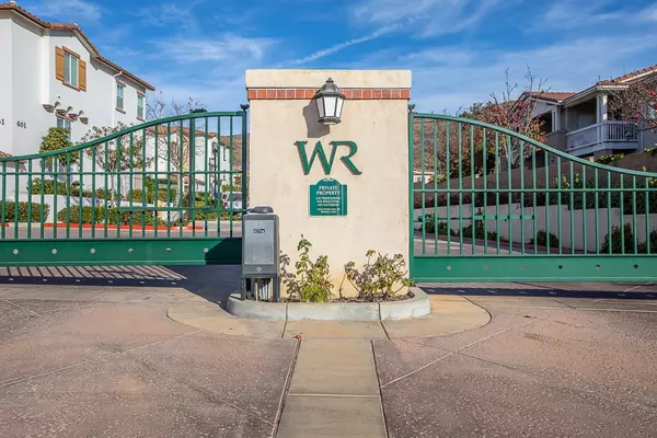 Simi Valley, CA 93065,453 Country Club DR 205