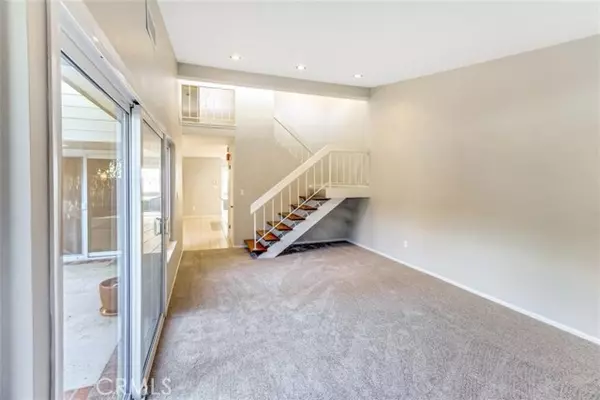 Chatsworth, CA 91311,10500 Larwin AVE 2