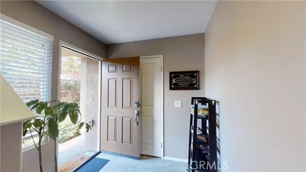 Van Nuys, CA 91405,14711 1/2 Sherman WAY