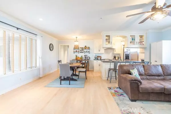 Santa Monica, CA 90405,2002 4th ST 109