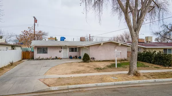 Lancaster, CA 93534,1109 W Holguin ST