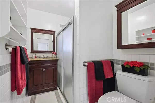 Van Nuys, CA 91405,7050 Calhoun AVE