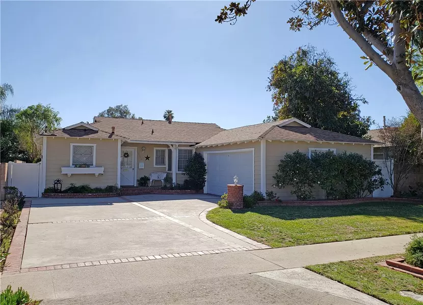 18146 Cohasset ST, Reseda, CA 91335