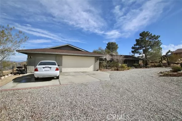 Joshua Tree, CA 92252,7237 Juniper RD