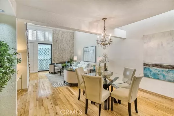 Santa Monica, CA 90402,450 San Vicente BLD 302