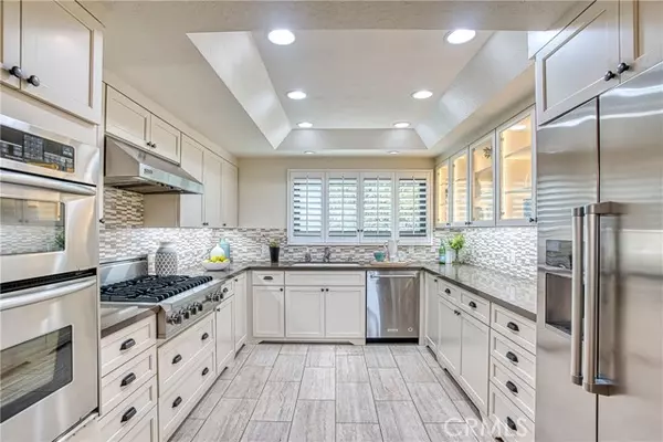 Santa Monica, CA 90402,450 San Vicente BLD 302