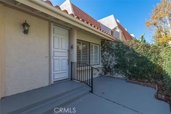 Woodland Hills, CA 91367,6221 Nita AVE