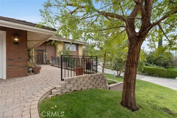 Woodland Hills, CA 91364,22914 Gershwin DR