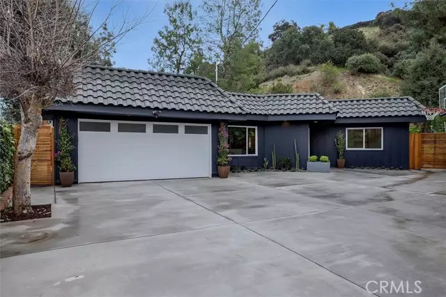 16910 Escalon DR, Encino, CA 91436