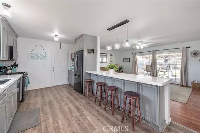 1657 Kearney AVE, Simi Valley, CA 93065