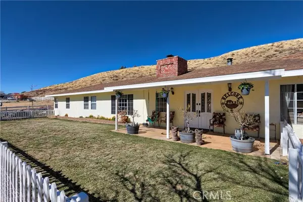 Leona Valley, CA 93551,9123 Elizabeth Lake RD