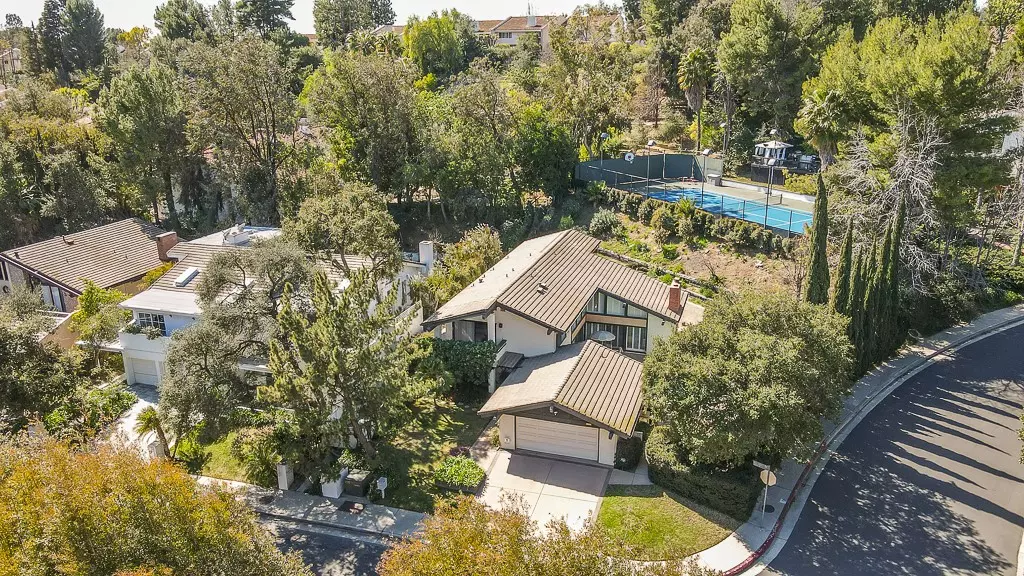 2891 Nicada DR, Bel Air, CA 90077