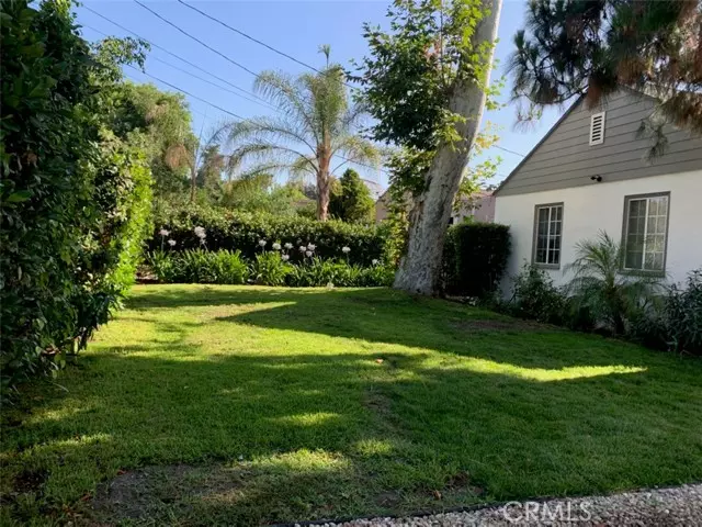 6732 Sylmar AVE, Van Nuys, CA 91405