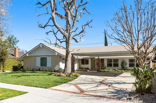 22214 Marlin PL, Canoga Park, CA 91303